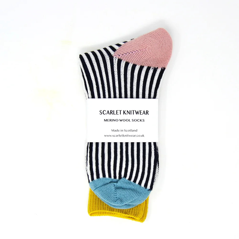 Scarlet Knitwear Merino Socks - Navy/White