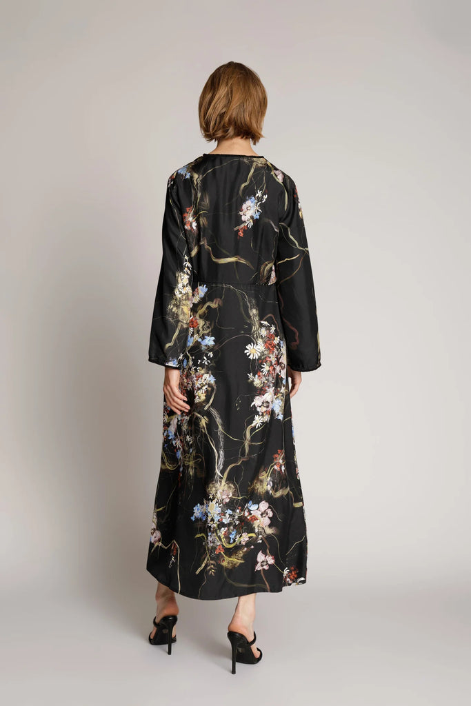 MUNTHE Malaysia Silk Dress