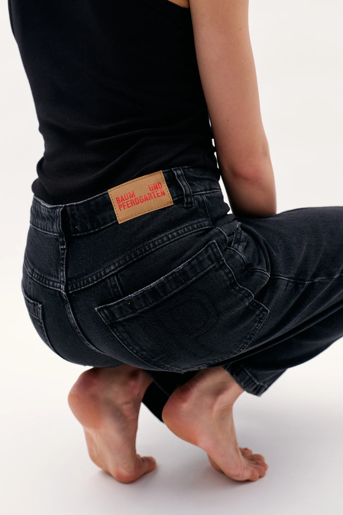 BAUM UND PFERDGARTEN NO 02 Jeans - Black Washed Denim
