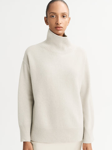SOFT GOAT Boyfriend Turtleneck - Chalk