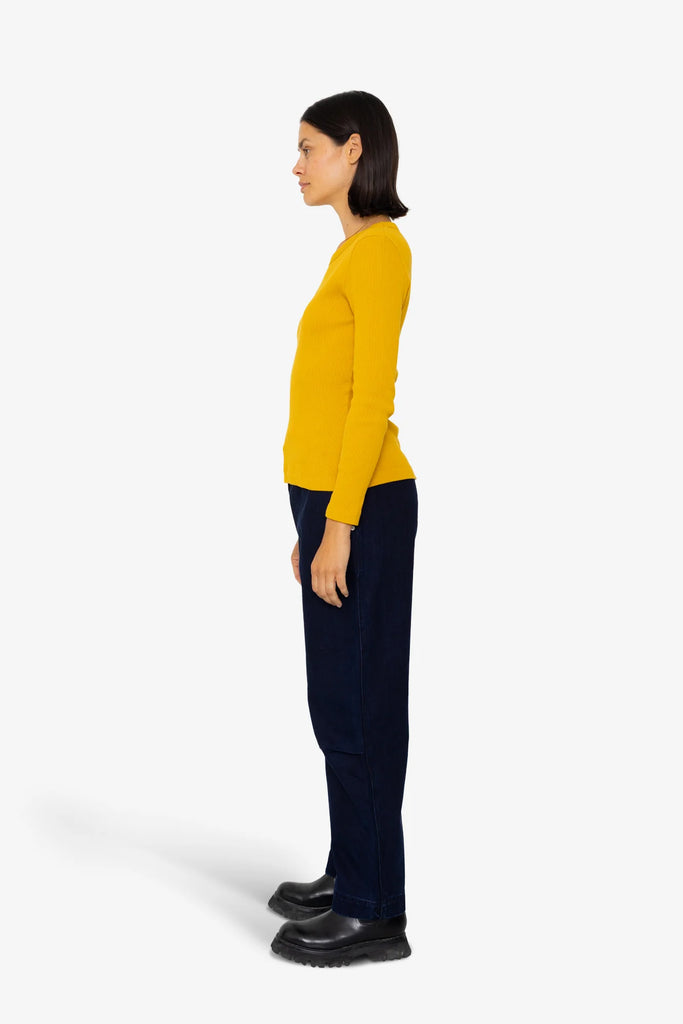 Folk LS Fitted T-shirt - Chrome Yellow