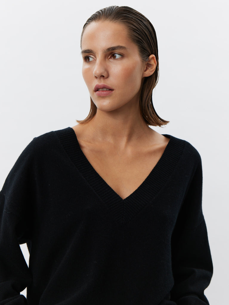 SOFIE SCHNOOR EDENSW JUMPER - Black