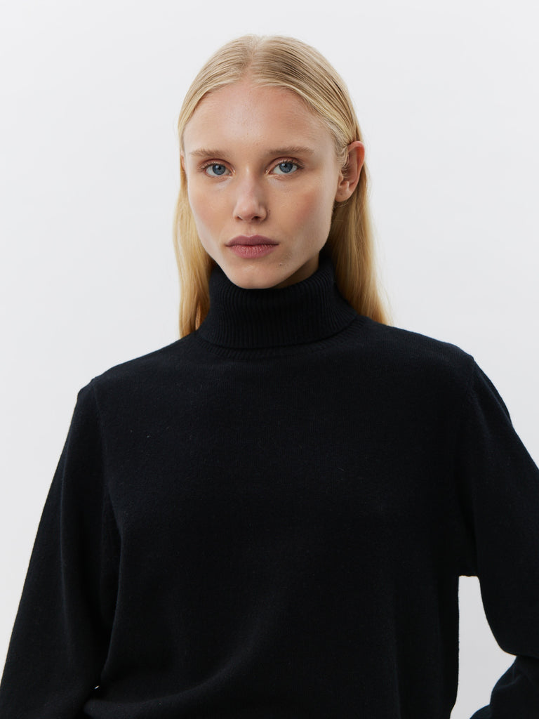 SOFIE SCHNOOR NELLSW SWEATER - Black 