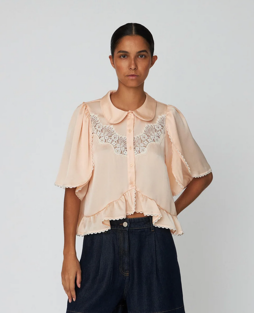 STELLA NOVA Delicate Lace Shirt - Pale Pink