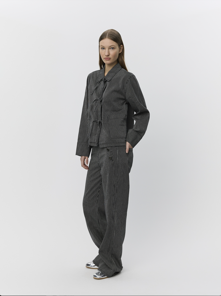 SOFIE SCHNOOR MARLOSW JACKET - Black Striped