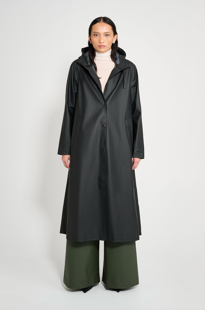 STUTTERHEIM Mosebacke Long Raincoat - Black