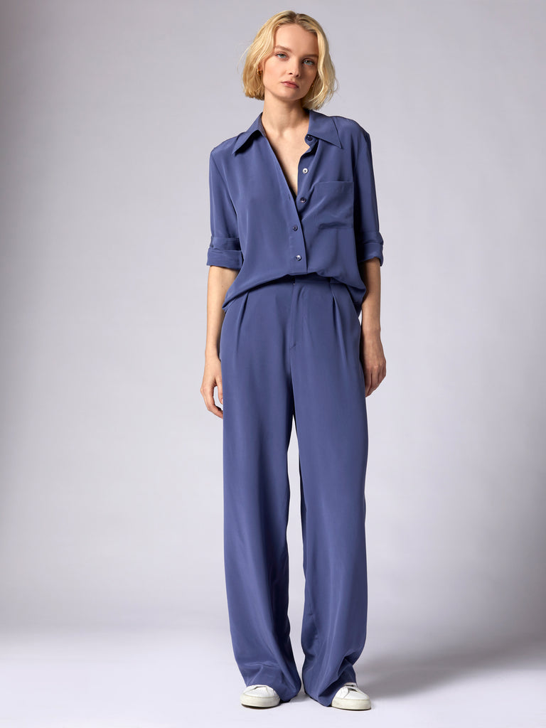 Equipment Quinne Long Sleeve Silk Shirt - Indigo Blue